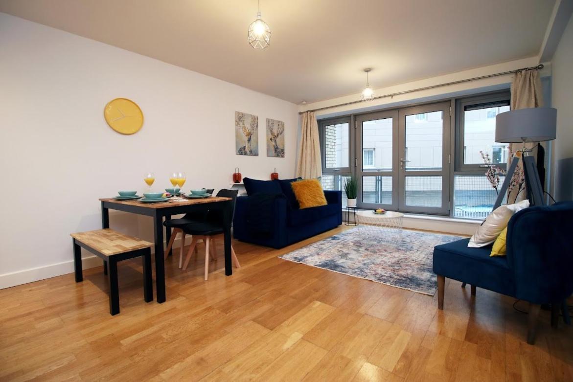 Bright 1Bedroom Apartment, Central Location With Balcony 布里斯托 外观 照片
